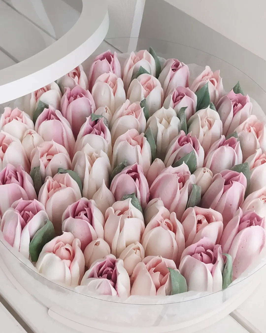 Box okrągły (tulipany) 25cm