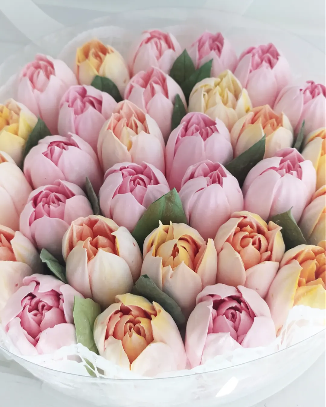 Box okrągły (tulipany) 25cm