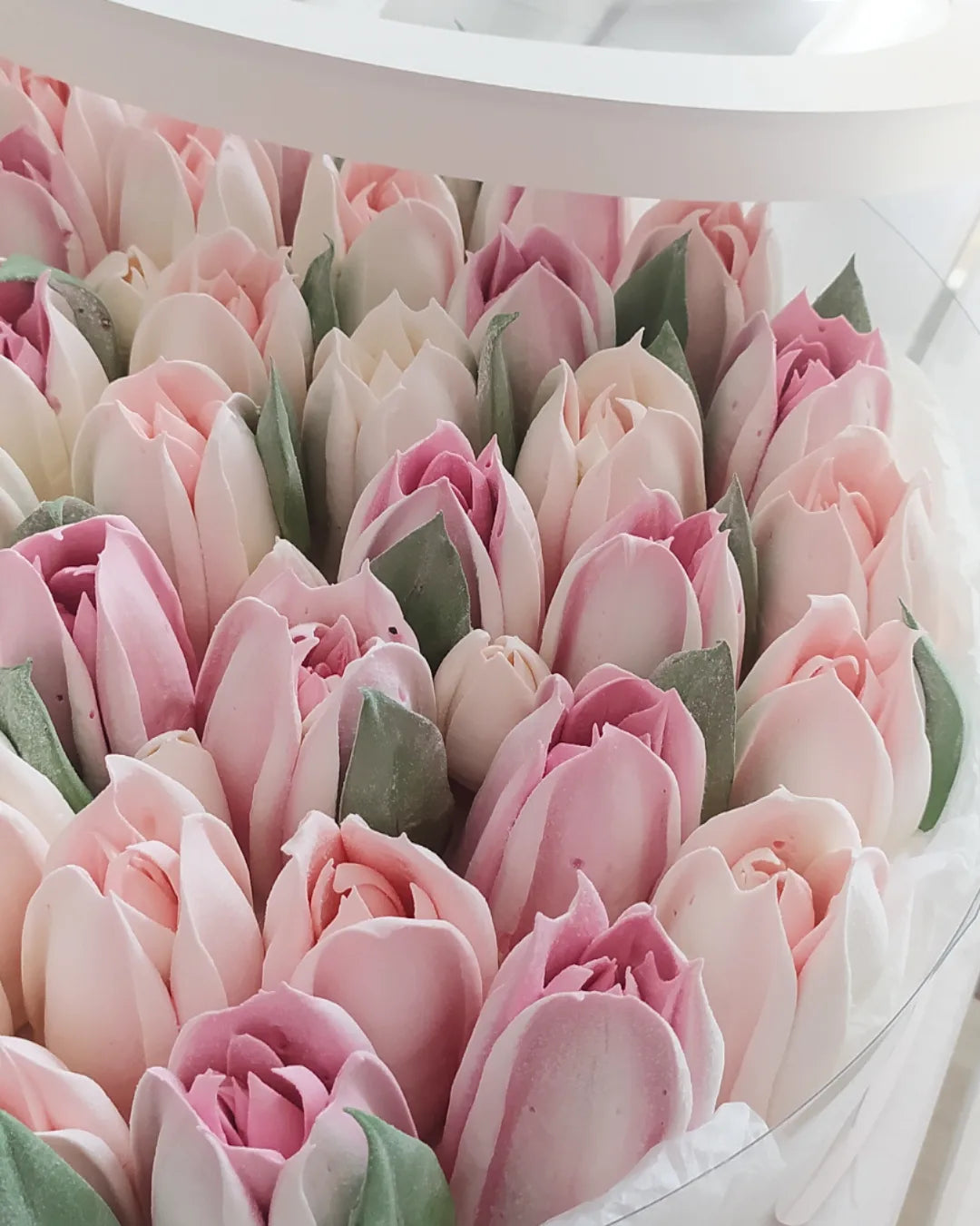 Box okrągły (tulipany) 25cm