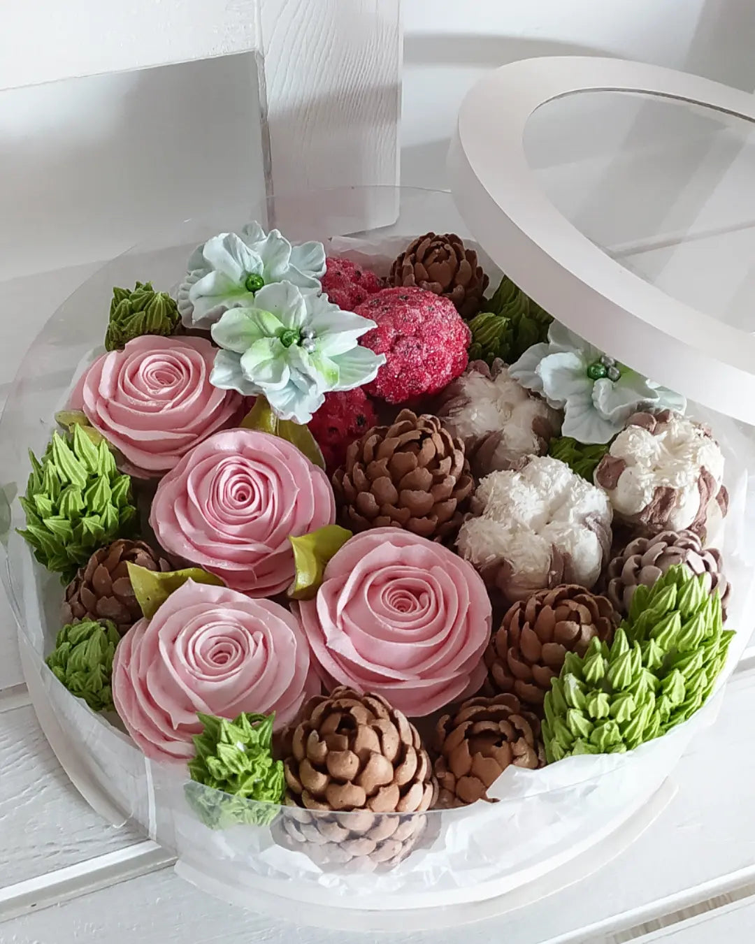 Box okrągły świąteczny 25cm