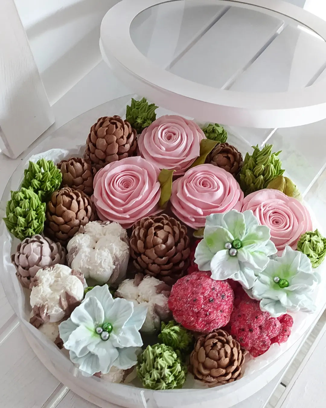 Box okrągły świąteczny 25cm