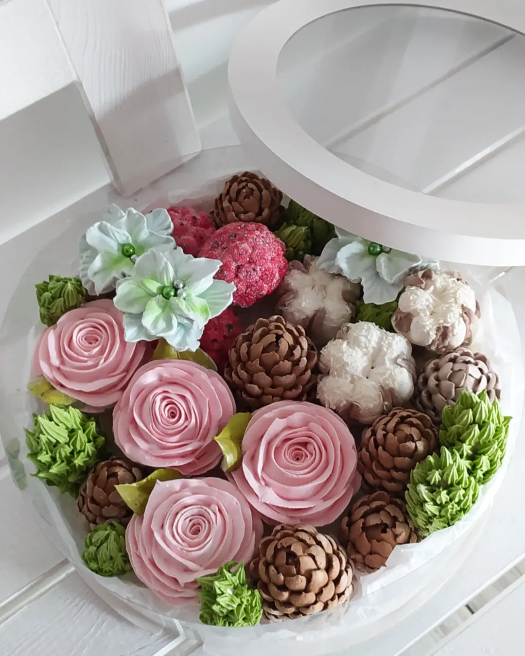 Box okrągły świąteczny 25cm