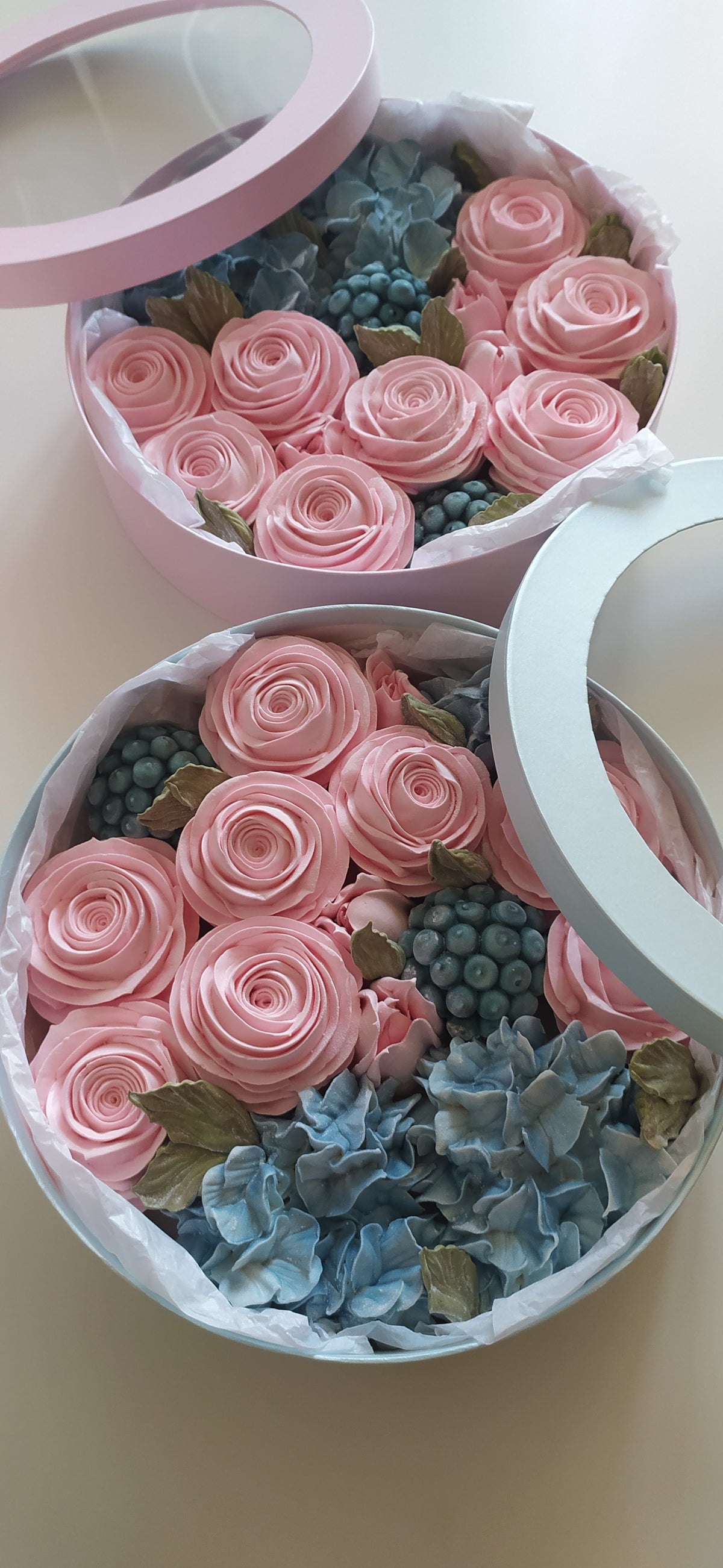 Box okrągły (mix) 25cm