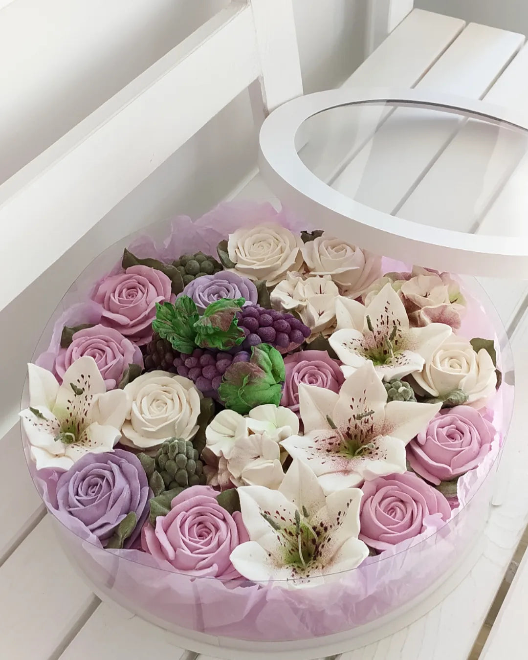 Round box mix 30cm