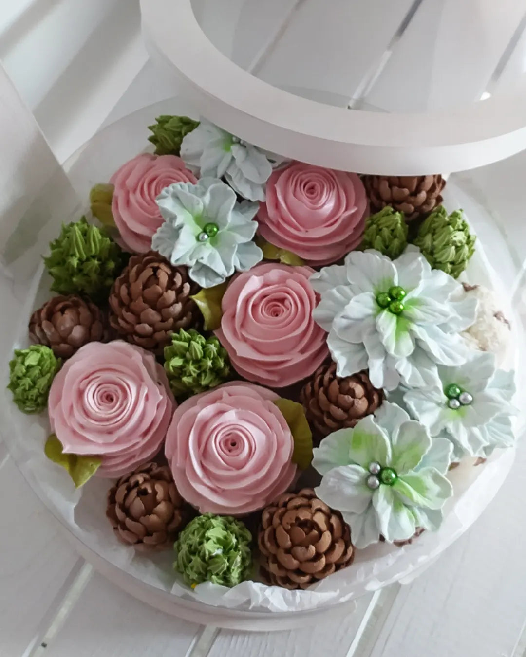 Box okrągły świąteczny 25cm