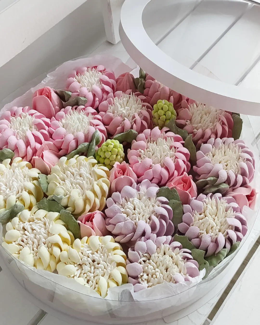 Box okrągły (mix) 30cm