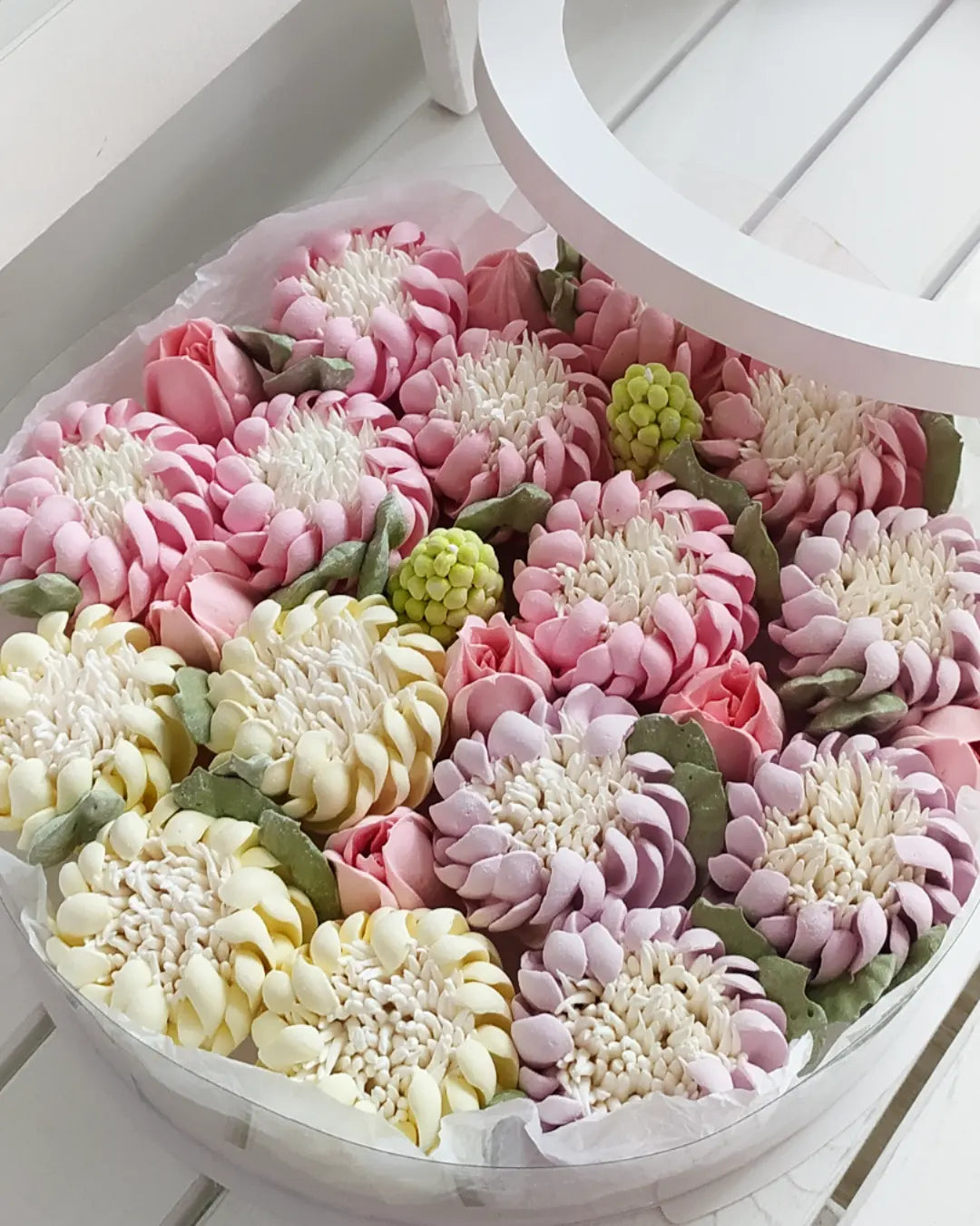 Box okrągły (mix) 30cm