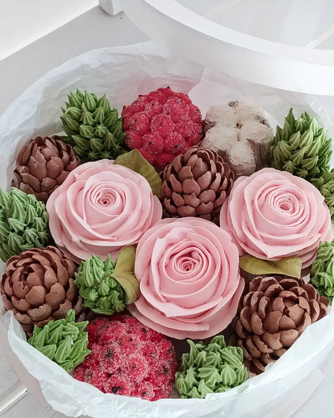 Box okrągły świąteczny 20cm