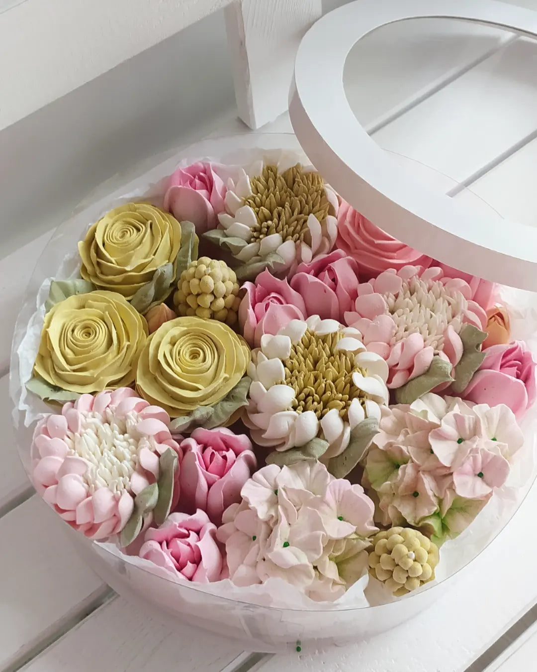 Box okrągły (mix) 30cm